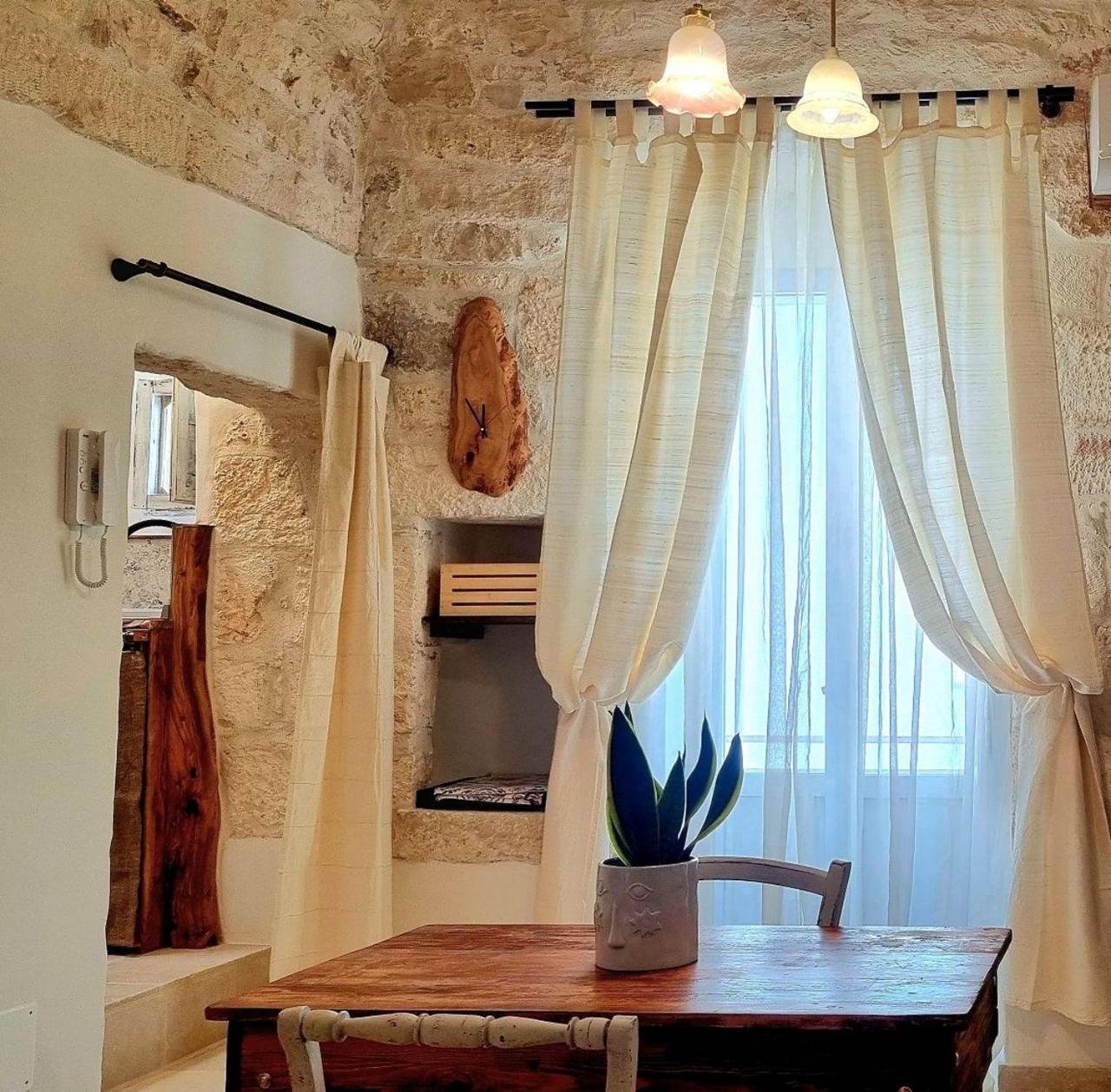 Petra Bianca Luxury Suite Ceglie Messapica Exterior foto